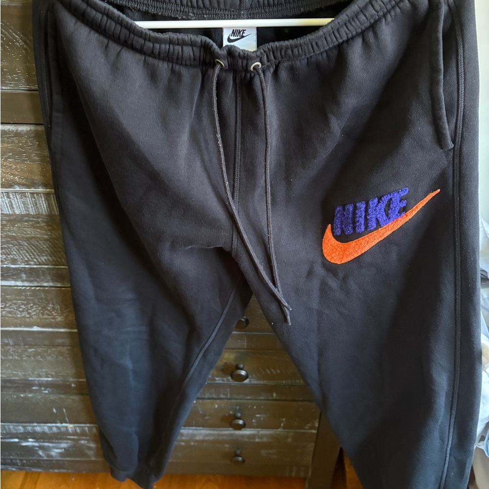 Nike Men's Black Joggers Sz M